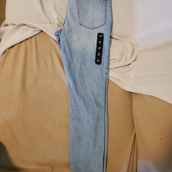 BNWT J. Crew button fly jeans - Picture 3 of 10